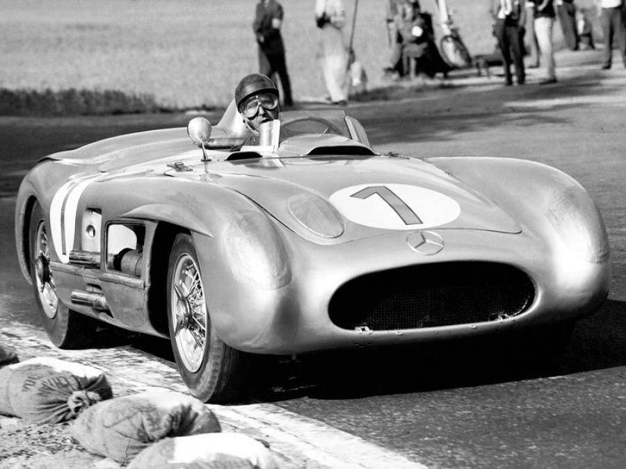  Mercedes-Benz 300 SLR 1955 года  (фото 64 из 69)